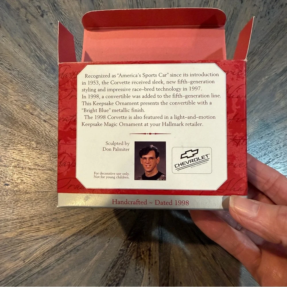 Hallmark Keepsake 1998‎ Corvette Convertible Christmas Ornament – Boxed